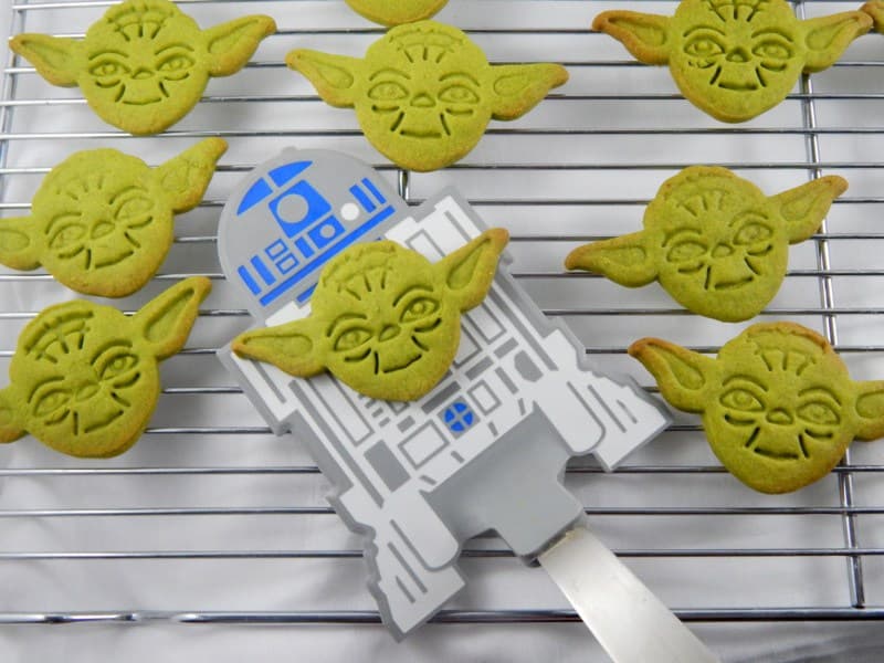5 Must See Star Wars Inspired Desserts