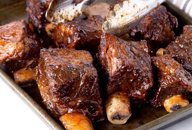 Slow Cooker BBQ Short Rib
