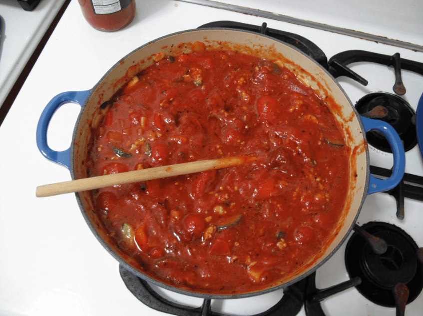 Pantry Friendly Recipes: Tomato Sauce
