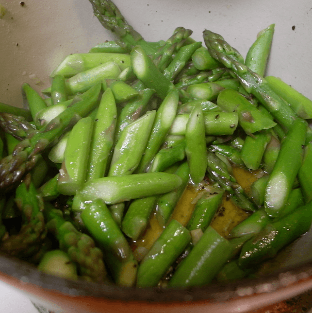 Quick and Easy Stir Fired Sesame Asparagus