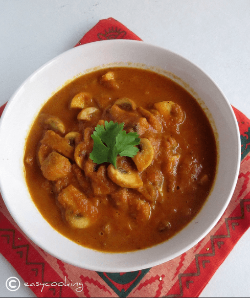 Meatless Monday: Quick Butter Mushroom and Chickpea Masala