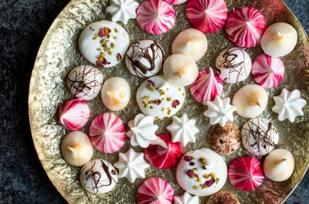Foodista Friday Feature: Vegan Meringue Kisses