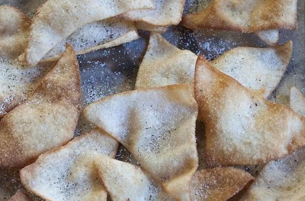 Wonton Chips with White Tea Salt
