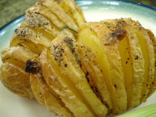 Foodista | Recipes, Cooking Tips, and Food News | Hasselback baked potatoes