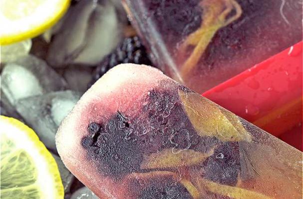 Blackberry Lemon Tea Pops