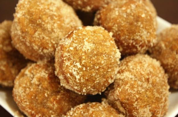 Baked Apple Cider Donut Holes 