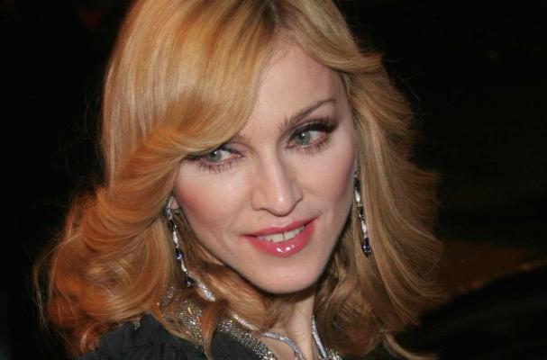 Madonna Brings Own Booze to Restaurant