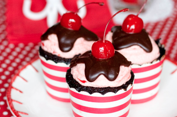 Chocolate Cherry Cordial Cupcakes