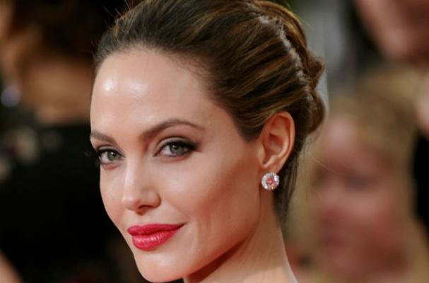 Angelina Jolie Hires Jamie Oliver for Wedding Weight Gain