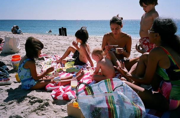 picnic beach