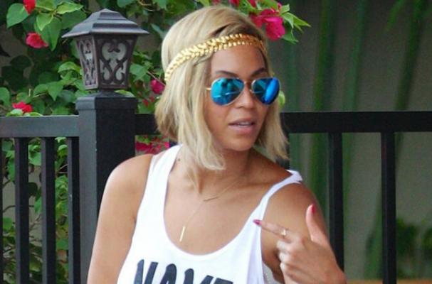 Beyonce Spends $2,000 Nando's in London