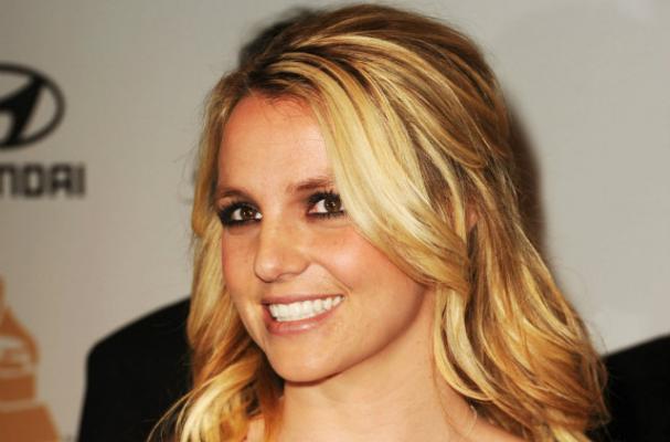 Britney Spears Buys McDonalds for Young Fan