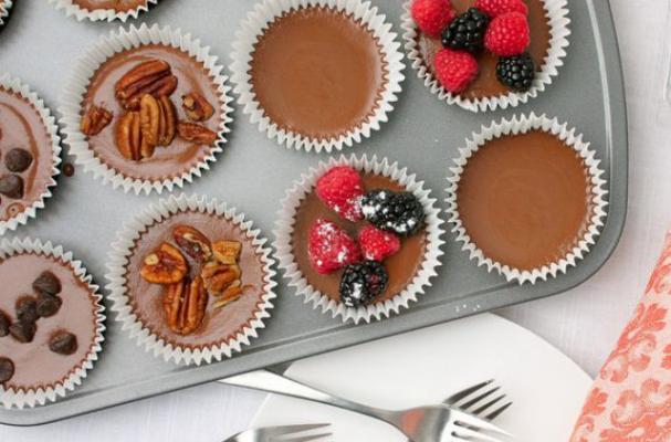 No-Bake Chocolate Peanut Butter Cheesecake Cupcakes