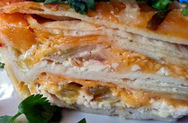 Easy Green Chile Chicken Enchilada Casserole