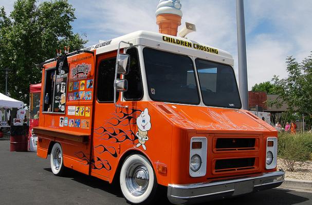 ice cream truck 