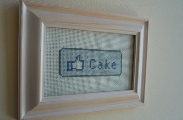 facebook-inspired cake cross-stitch