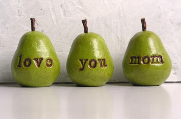 Love You Mom Clay Pears