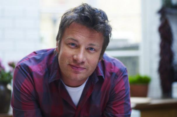 Jamie Oliver to Open a Hot Dog Diner