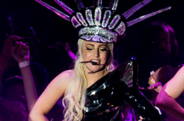 Lady Gaga to Release Healthy Drinking Water Brand