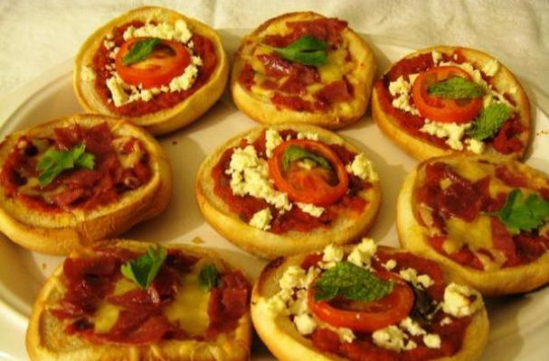 Quick & Easy Mini Pizza Buns