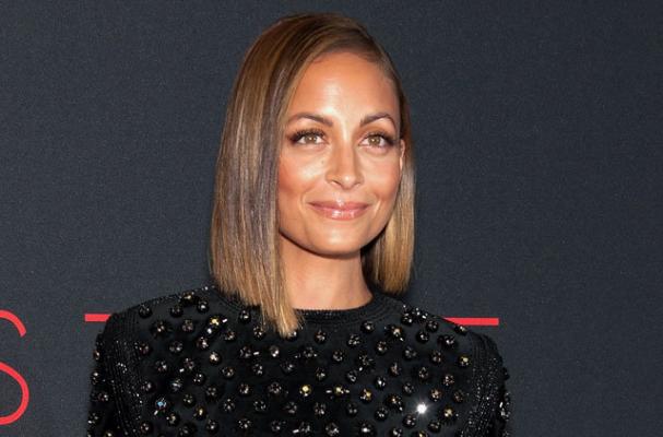 Nicole Richie Raps About Gluten-Free Meals in New Video