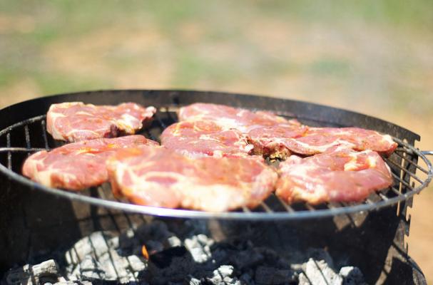 steaks on grill