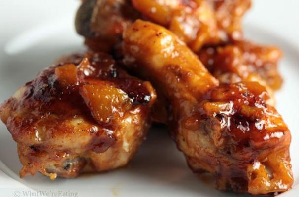 Super Easy Sriracha-Peach Chicken Wings