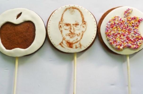 Steve Jobs Cake Pops