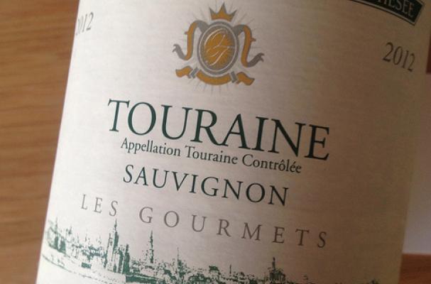 bargain dry white wine touraine