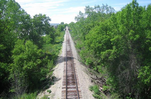 train tracks