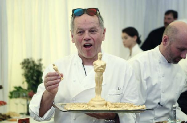 Wolfgang Puck Says Oscars Menu Consists of his 'Greatest Hits'