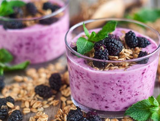 Foodista | Recipes, Cooking Tips, and Food News | MULBERRY SMOOTHIE ...