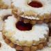 Classic Raspberry Linzer Cookies